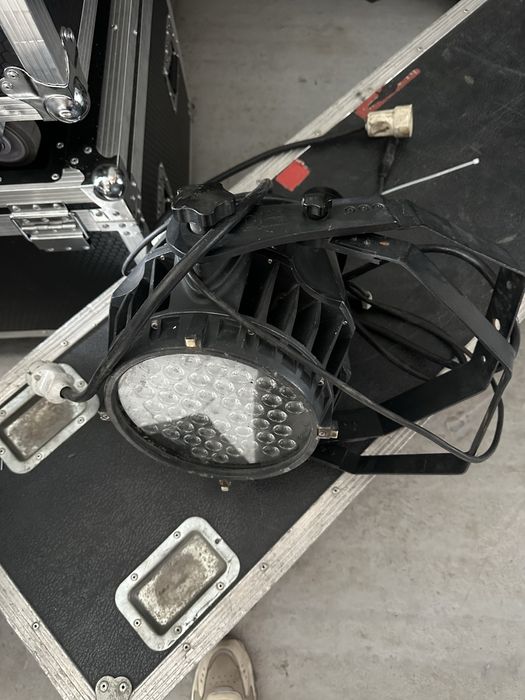 Led par светильник , парик