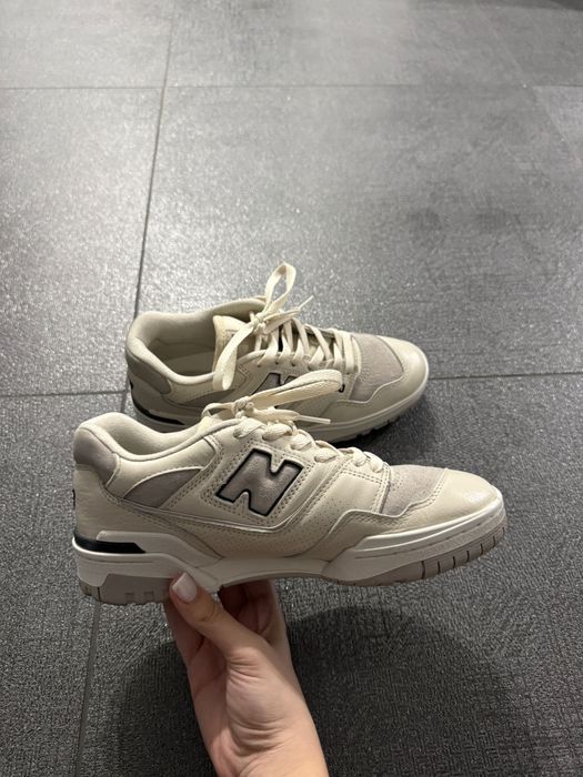 New Balance 550.