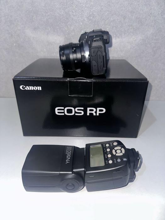 Продаю камеру Canon RP