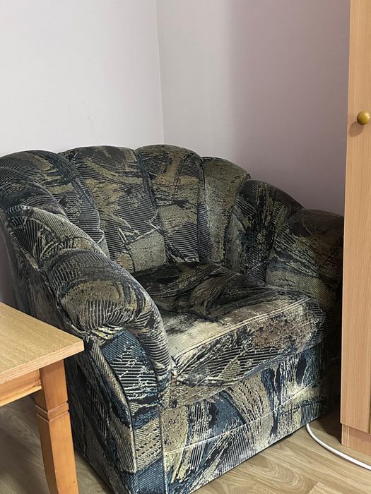 DONEZ doua fotolii plus o canapea extensibila acelasi model