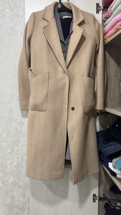 Продам  женское пальто