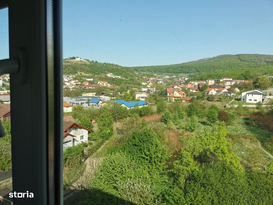 Apartament de închiriat în Bradet