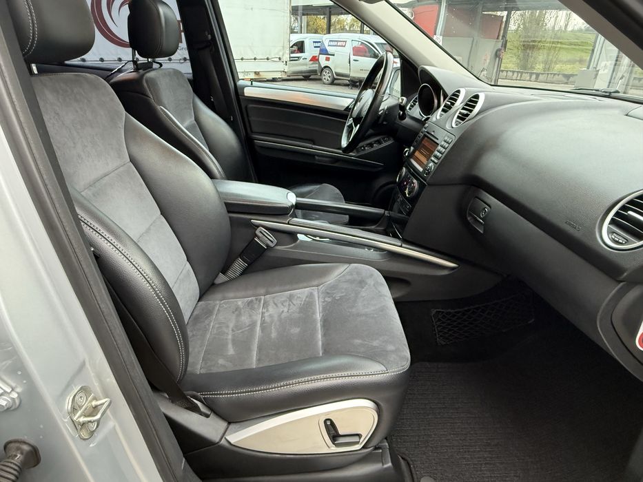 Mercedes-Benz ML 280 CDI 4Matic / Fara Perne / Trapa / Stare ca nou