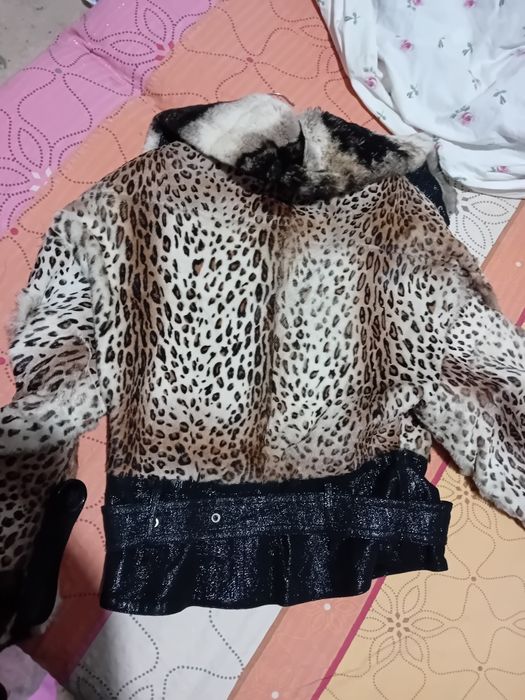 Haina blana naturala