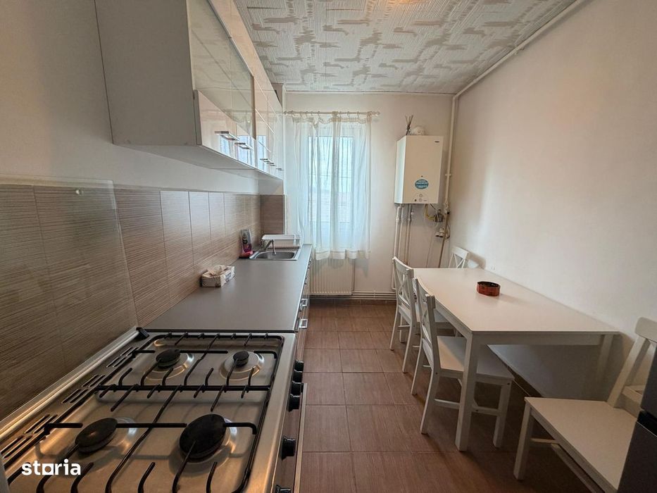 Apartament de inchiriat Vitrometan, etaj 2, PRET: 300 EURO/LUNA