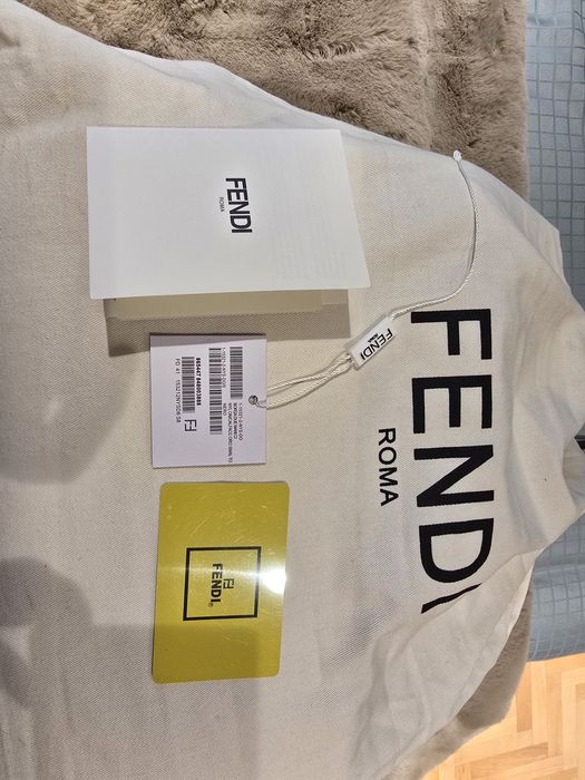 Дамска чанта естествена кожа