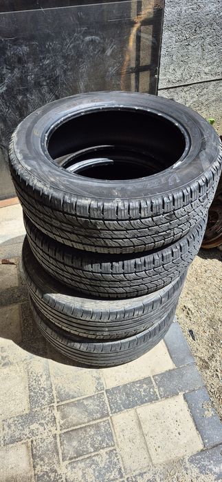 Anvelope 215 60 r17