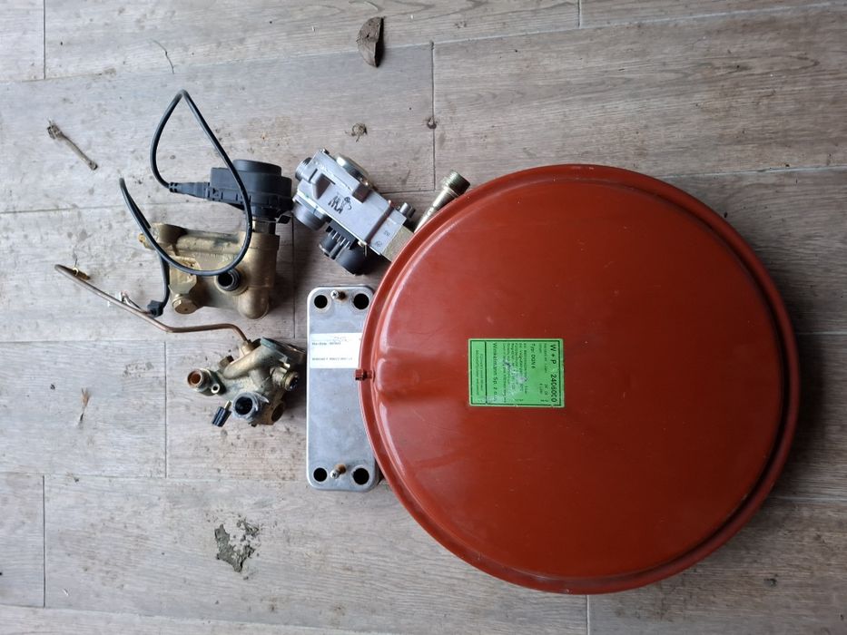 Piese de schimb ce se vede