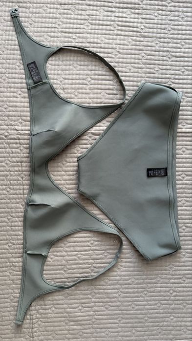 Купальник COS 46,M-L б/у