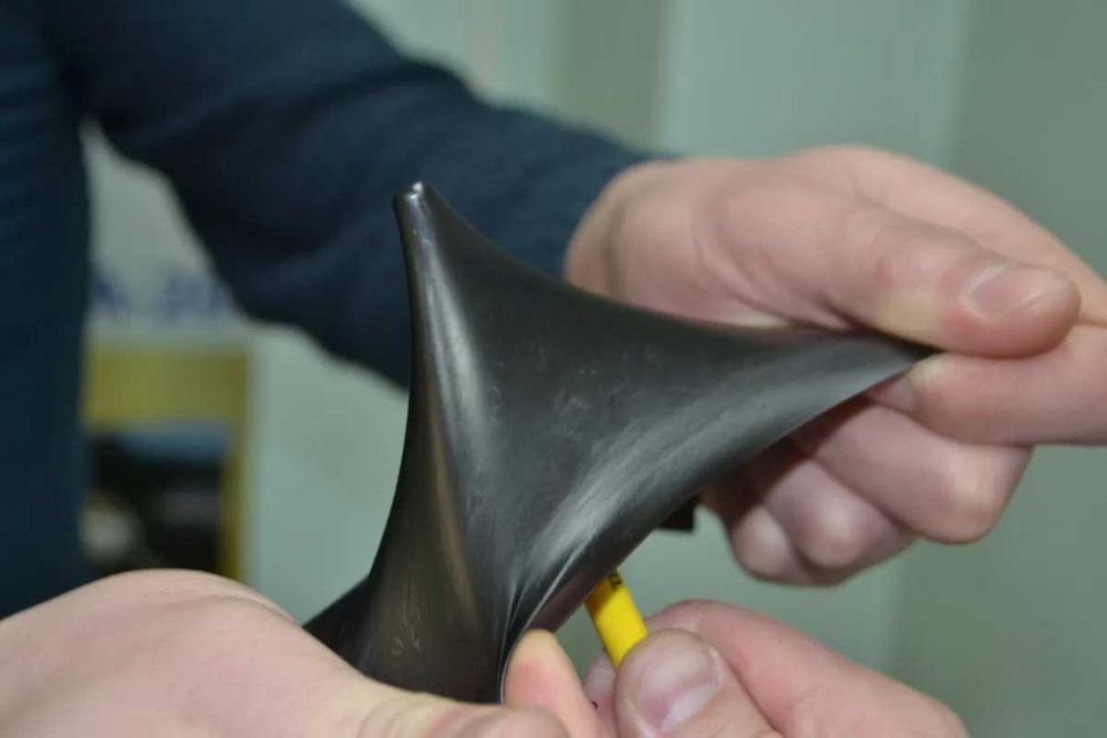 Жидкая резина в ведрах