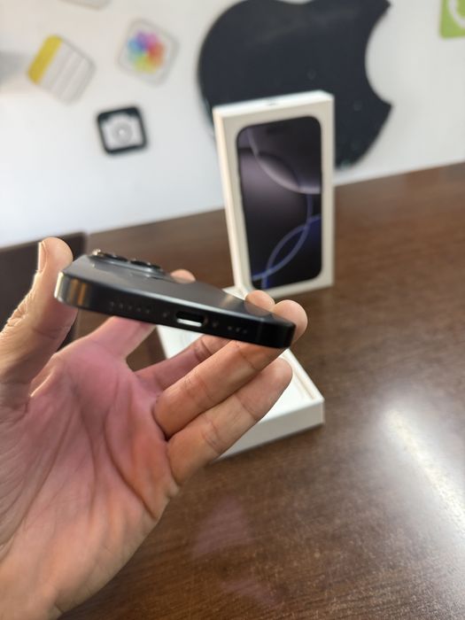 Vand Iphone 16 Pro 256Gb Full box