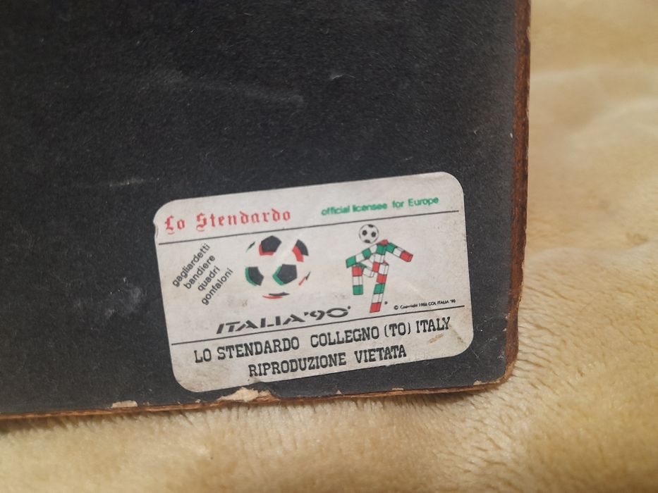 Tablou cu mascota de la campionatul Italia90