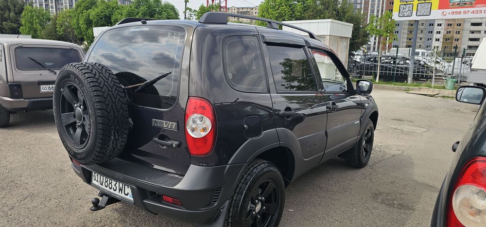 Продаеться нива- шевролет 2015г