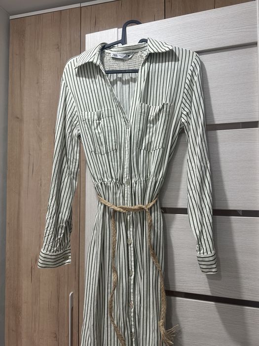 Платье Zara, размер 42