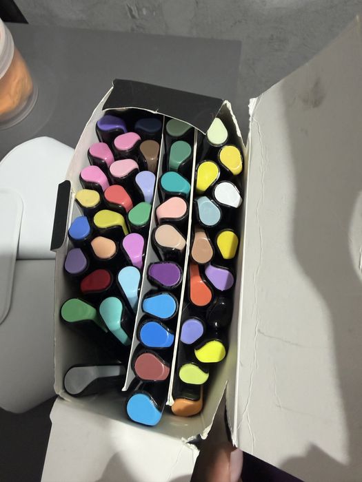 Акриловые маркеры 48 штук