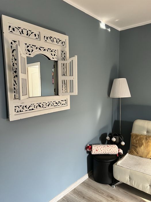 Inchiriez apartament