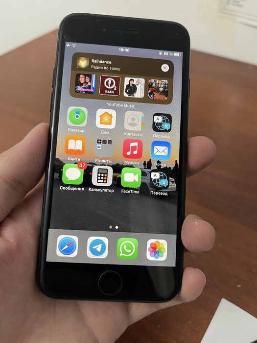 Продается IPhone 7 в очень отличном состояний