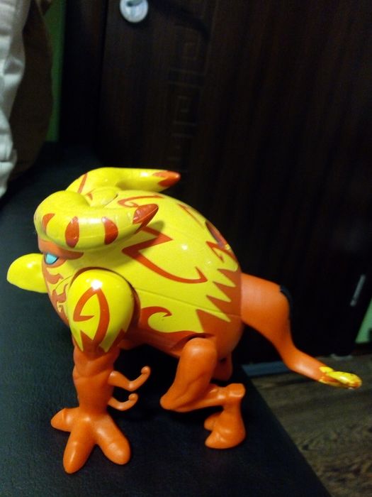 Трансформърси, конструктори и др. играчки/цени в описанието