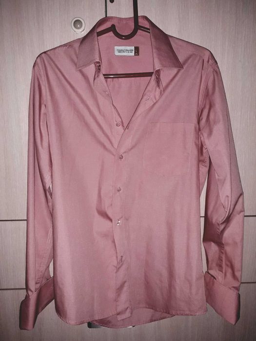 Продам рубашки с коротким рукавом