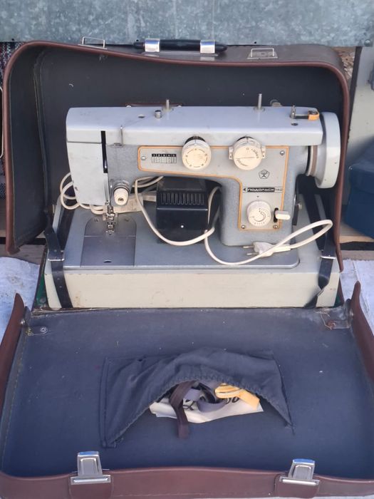 Продам швейный машинка ПАДОЛЬСК