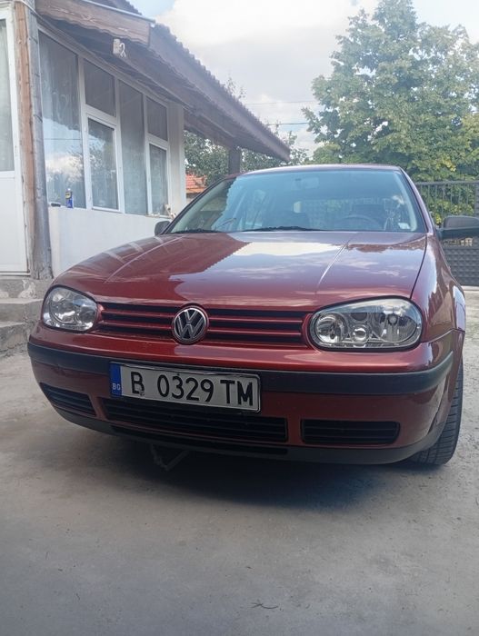 Golf 1.4 75hp Цяла