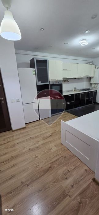 Studio de închiriat - 10 min metrou Dimitrie Leonida/ 400 eur / 40 mp