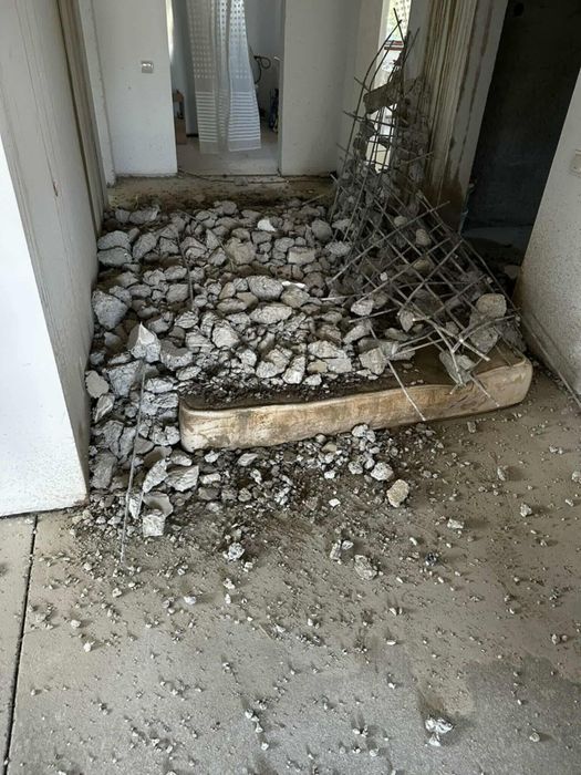 Decupam pereți beton BCA cărămidă etc