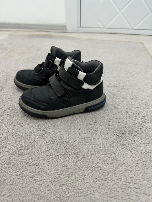 Ботинки теплые б/у