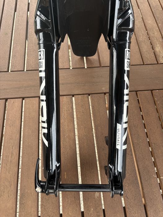 RockShox Lyrik Ultimate 29” въздушна вилка за велосиед