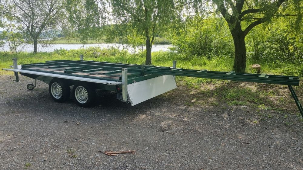 Vând remorcă apicola nouă