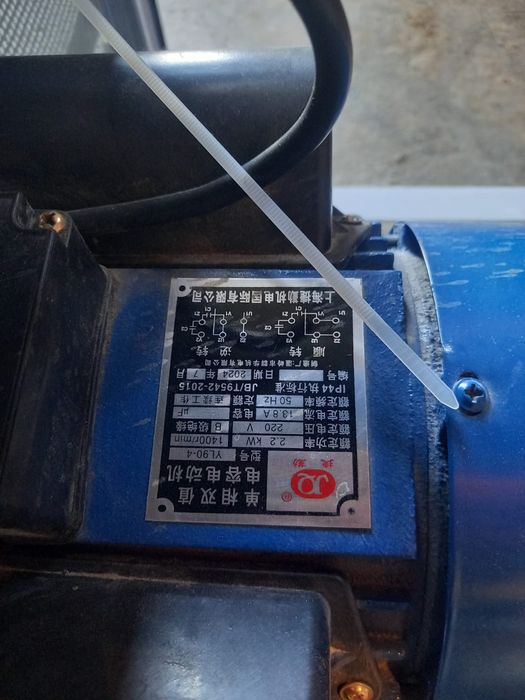 Тестомес профессиональный Тестомес бункерный