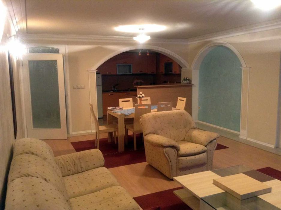 Дава се под наем Четиристаен апартамент в София, Лагера - 170 кв.м за 969 € - Снимка #1