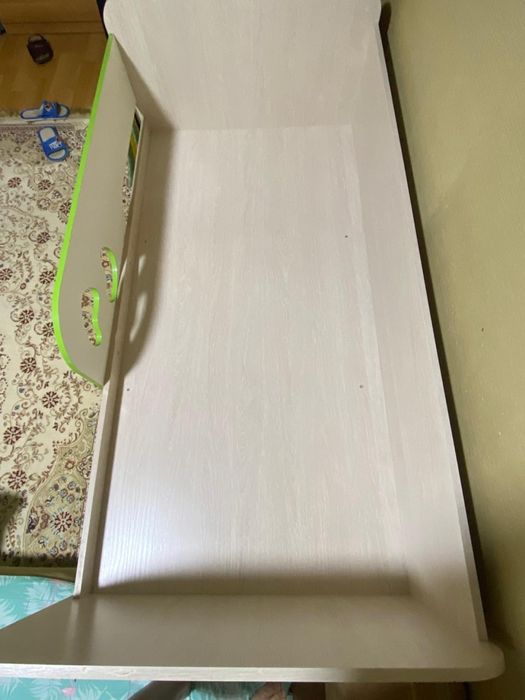 Продам детскую кровать