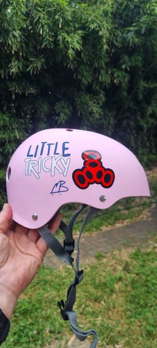 Casca Triple 8 Little Tricky Jr Pink Rubber