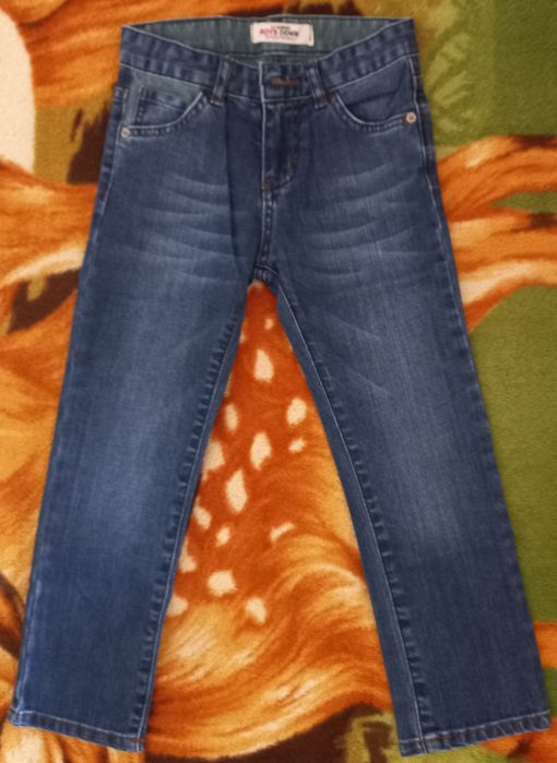 Продам брюки на мальчика