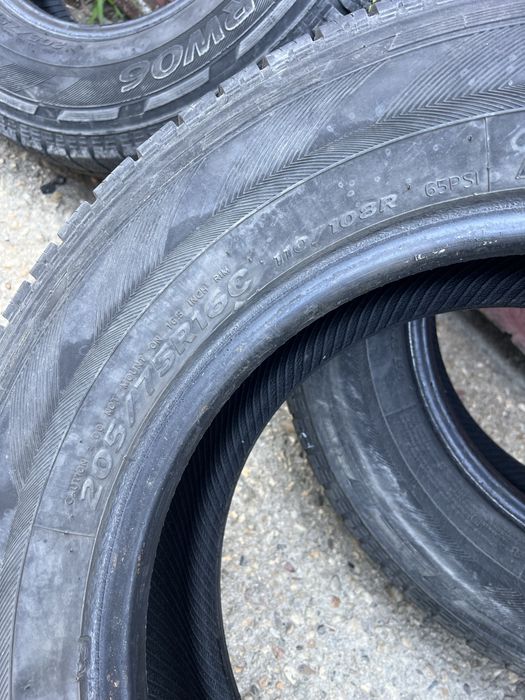 Hankook Winter RW06 205/75/R16C