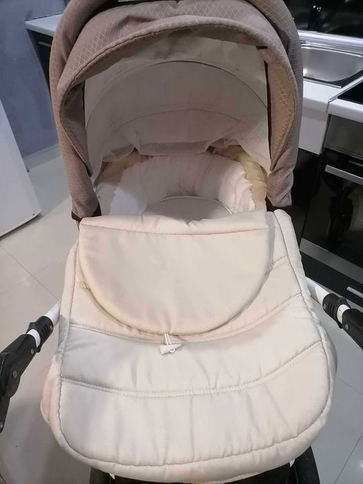 Бебшка количка 2&1 + столче за кола.