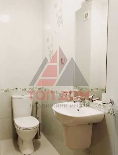 Дава се под наем Тристаен апартамент в Варна, Гръцка махала - 96 кв.м за 1200 € - Снимка #2