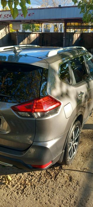 Нисан Х-Траил дизел 4×4 с ДДС