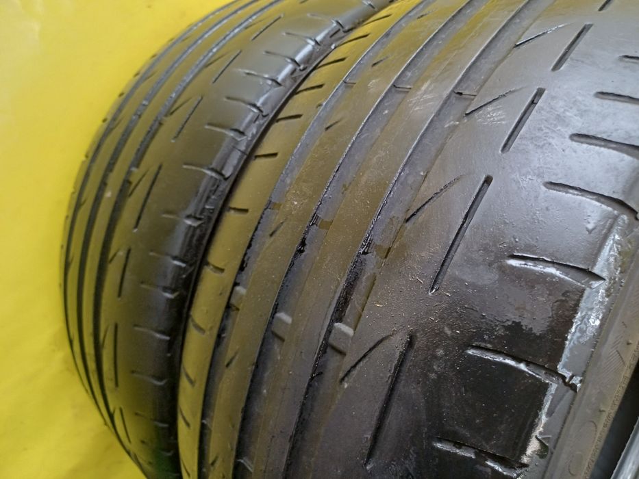 Шины 225/45 R17 Bridgestone пара.