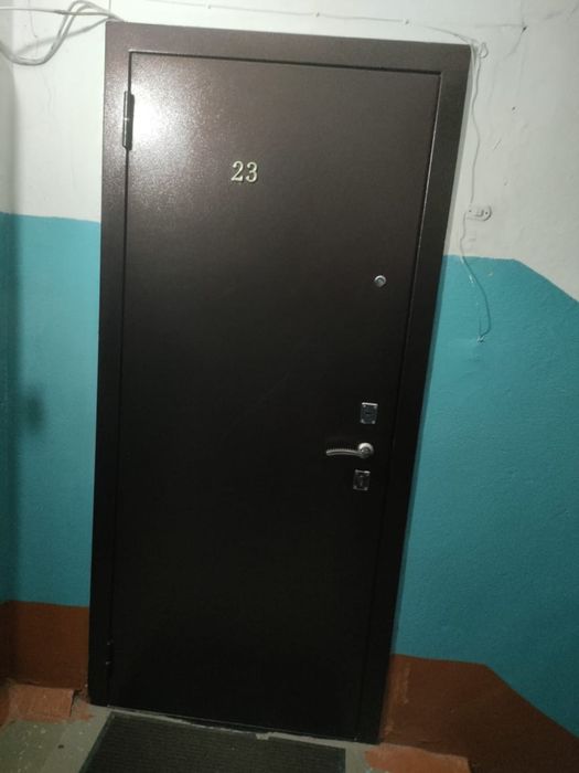 Срочно продам улучшенную квартиру.
