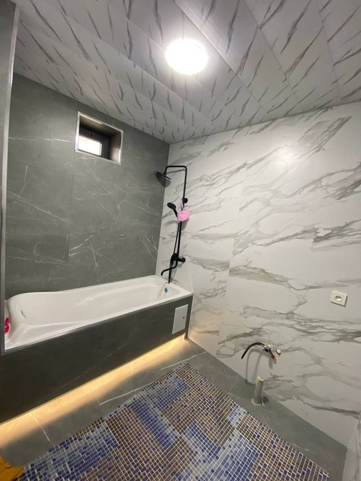 Срочно сотилади Эркин мостга якин жойда  Абу-сахийга 1 км