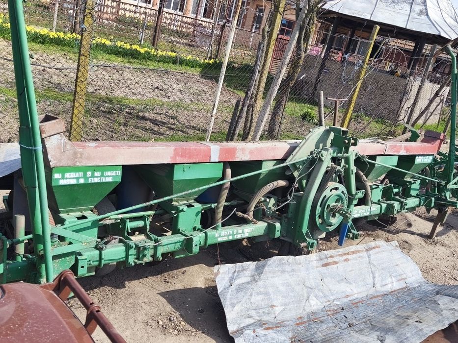 Utilaje agricole !! Semănătoare porumb, , etc
