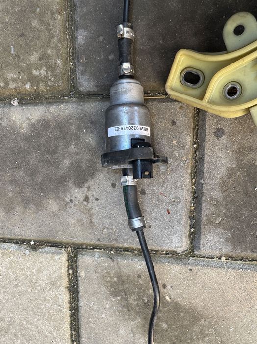 Pompa webasto completa cu conducta BMW G30,G11,G12, G14,G15, COD 9320479