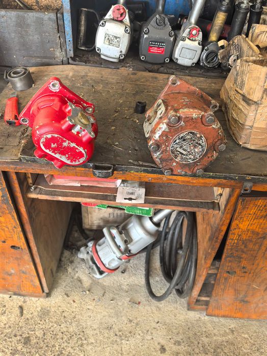 Хидравлични помпи за ЗИЛ НШ 32 от старите но нови работищи