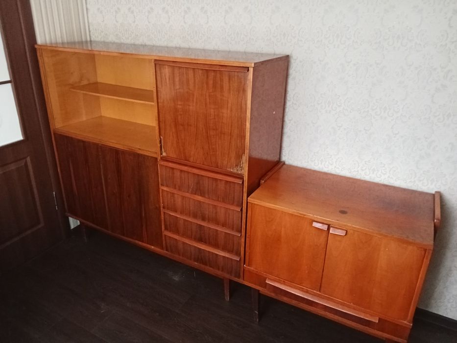 Отдам бесплатно мебель СССР