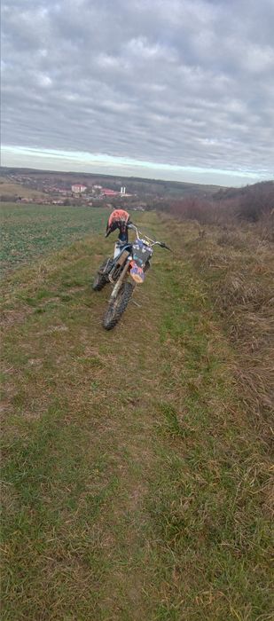 Îmi schimb motocicleta de motocross cu un PC de gaming