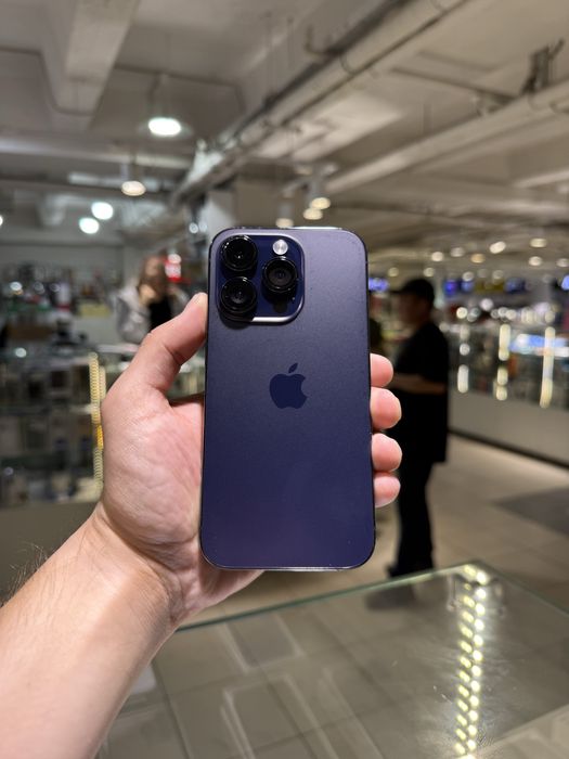 Продаю Iphone 14 Pro