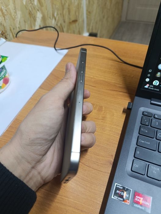 iPhone 16 pro max 256 gb