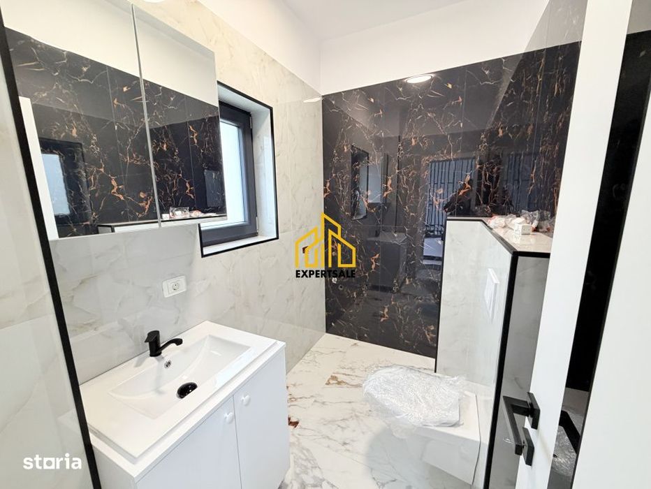 VILA 4 CAM/ POMPA CALDURA/PANOURI/Mobila de bucatarie si Dressing